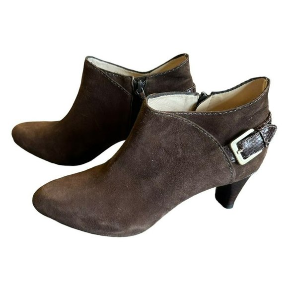 Cole Haan Nike Air Brown Suede Crocodile‎ Strap Heel Short Boot Womens 9 B - Picture 1 of 6